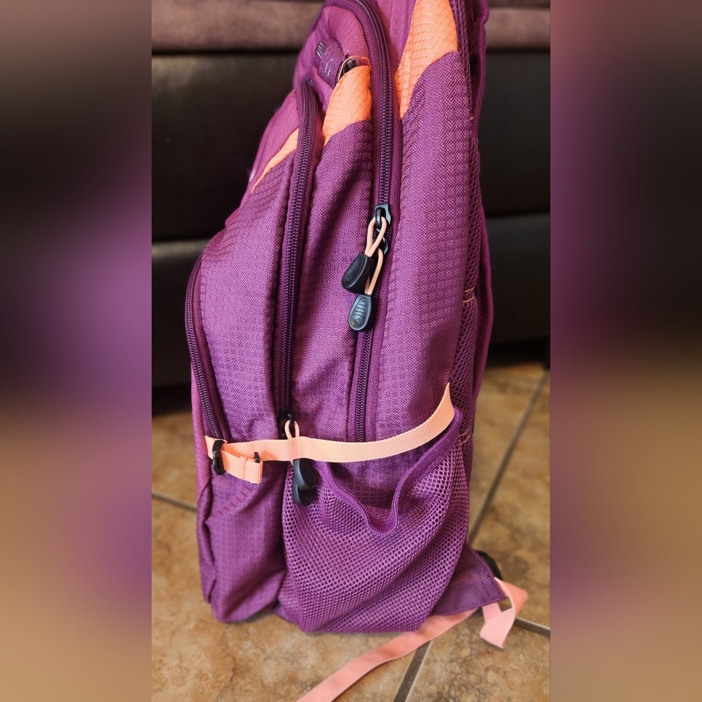 High Sierra Riprap Lifestyle Backpack - Picture 4 of 8